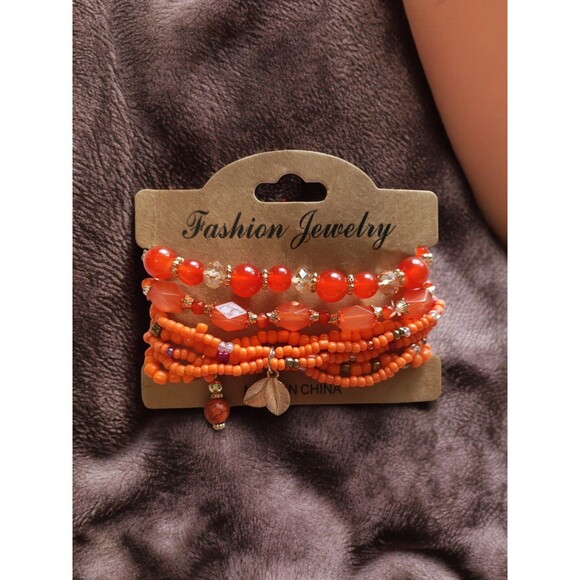 Boho Style Leaf Pendant Beaded 4-pc. Bracelet Set - Picture 6 of 7